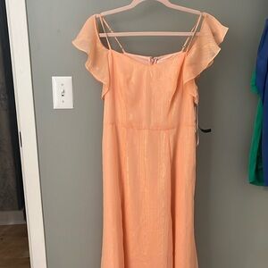 Halston size 4 dress 😍